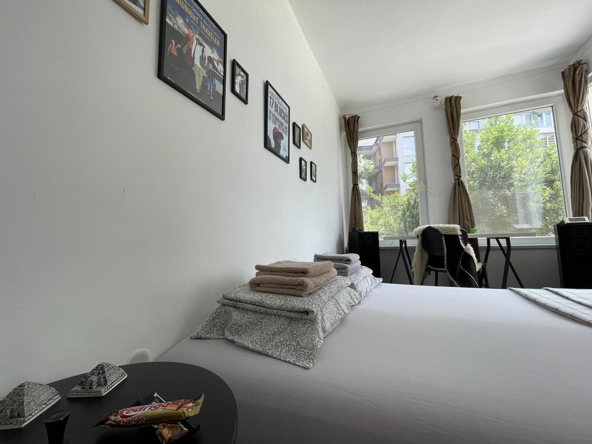 Apartamento Modern Flat Near Downtown Plovdiv Exterior foto