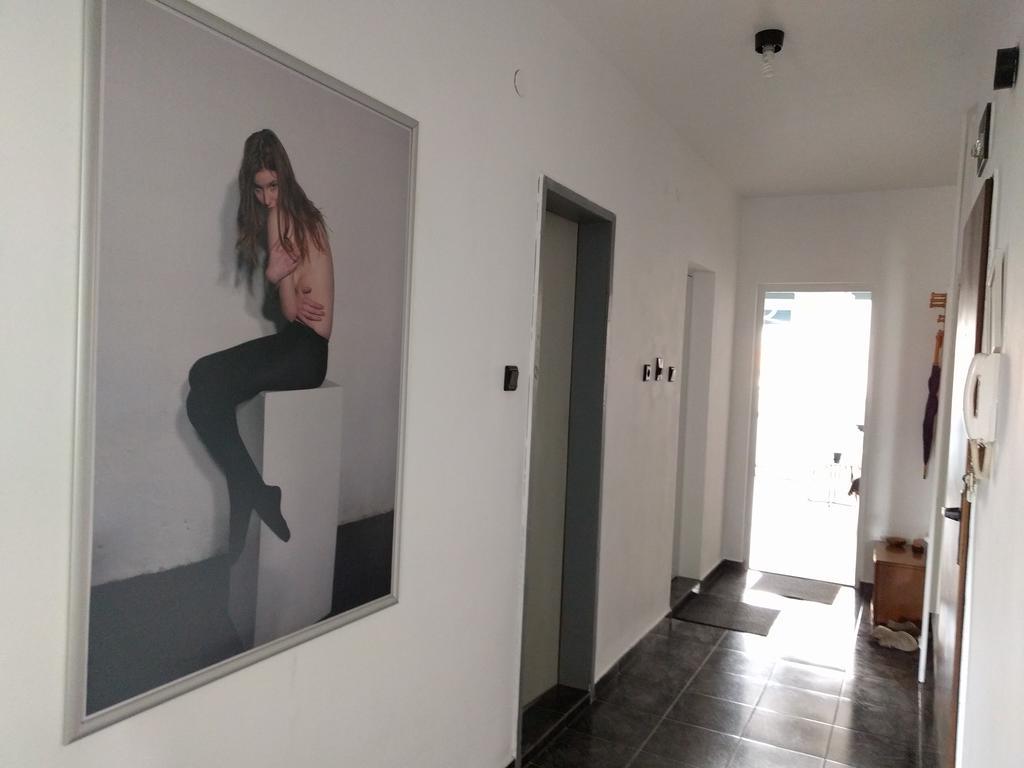 Apartamento Modern Flat Near Downtown Plovdiv Exterior foto